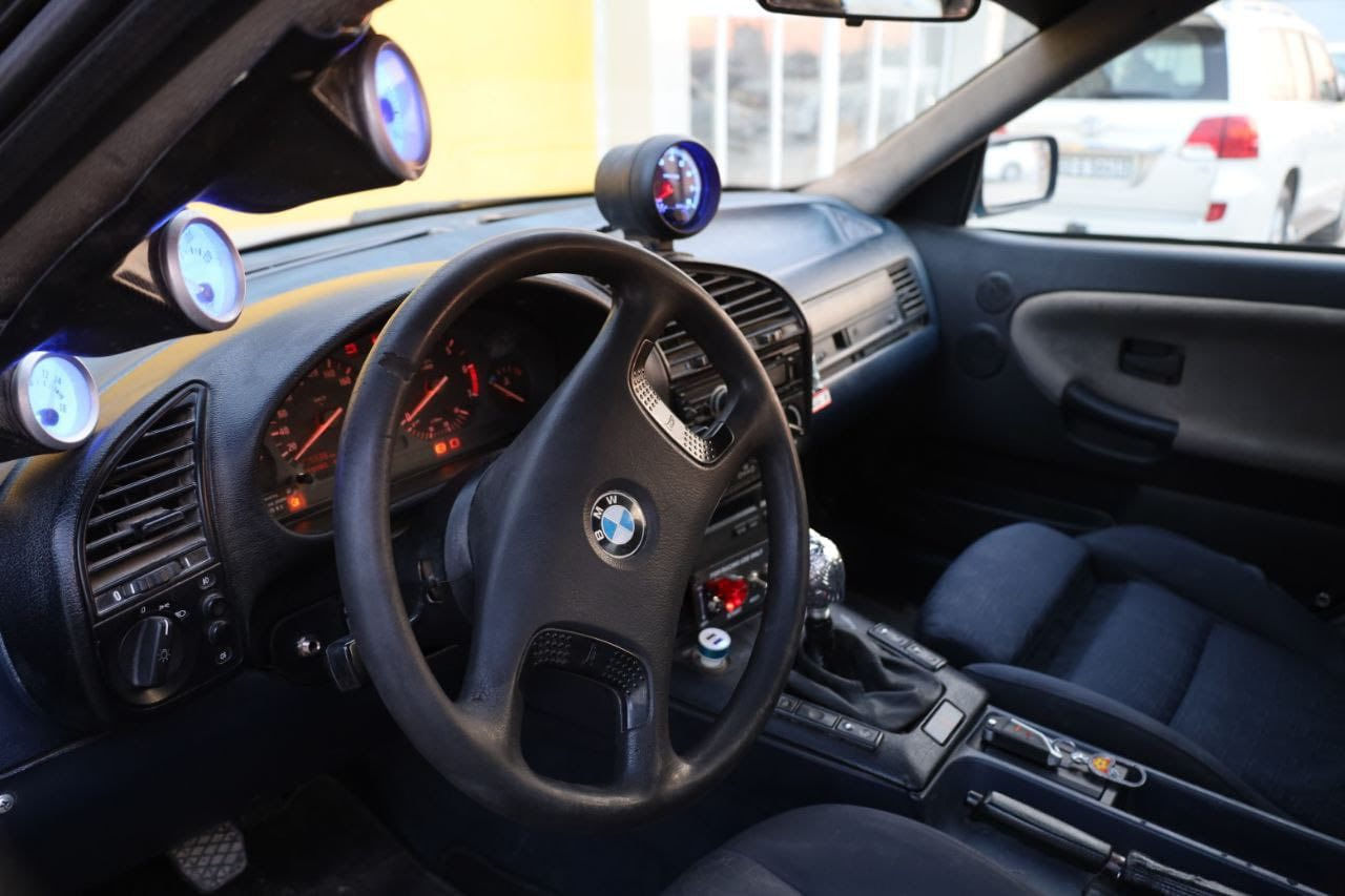 BMW e36 325i 1991
6 سلندر مسكر
كير عادي جاترك
صدره جديد
باتري جديد
كهربائيات كلهة شغاله مابيهة نقص
وياله هامان
تخم تاير جديد
فول هوائيات
شوته رياضي
تفريغ بالكامل
صوتهة رعيد
لون مميز
غرفه جديده
السياره مهبطه نصبتهة كلش حلوه
عليهة ادامه نوزلات وبلكات وفلتر بانزين وفيت بم 10 بار
كيجات رون وبوست هواء
السياره بدون حادث
هزه وسنويه ورقم انكليزي لل 2030
تحويل ثاني يوم
السعر$43
مكان السياره ديالى جديده الشط 
***********
