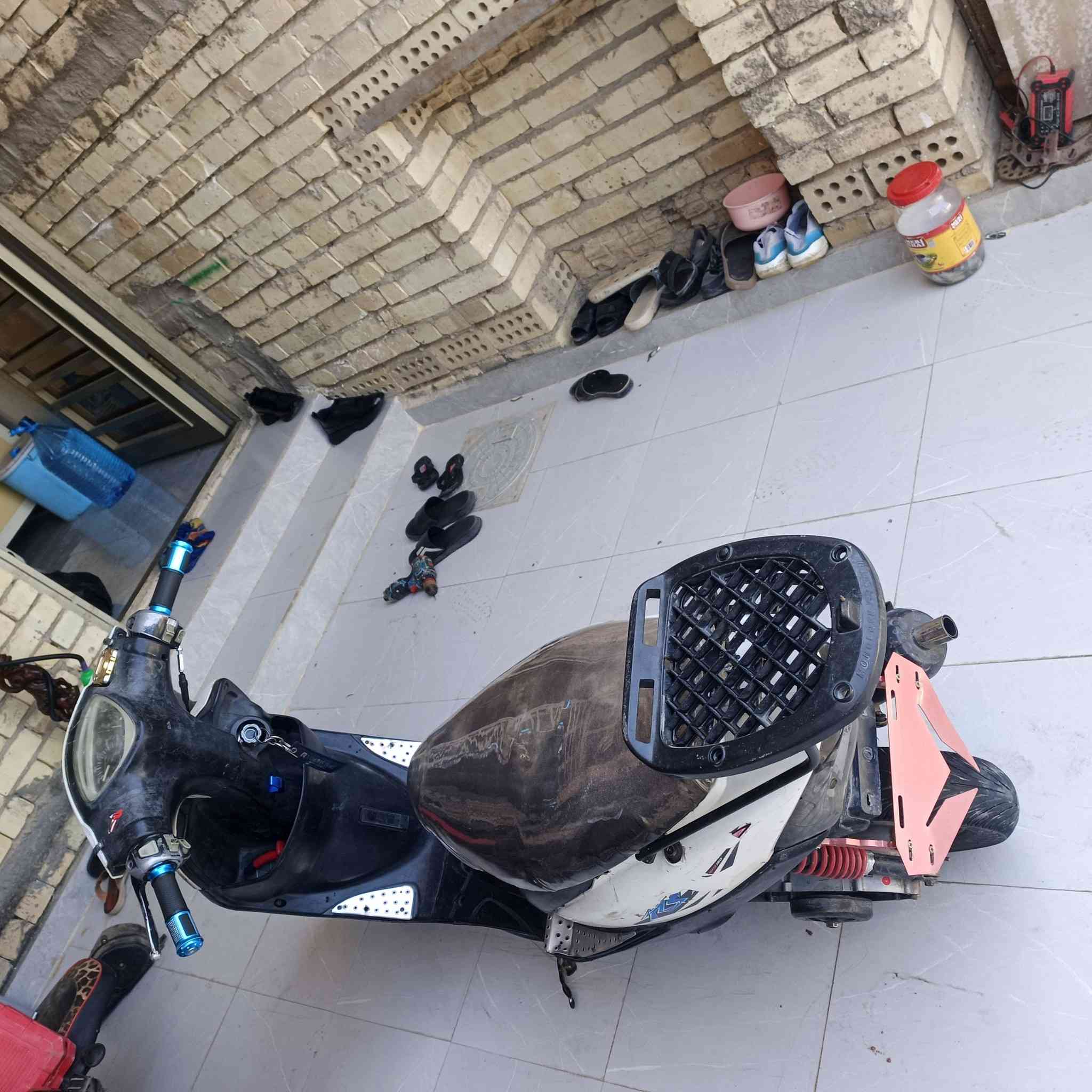للبيع ختم واحد  بلادية مبيهة اي نقص ***********
