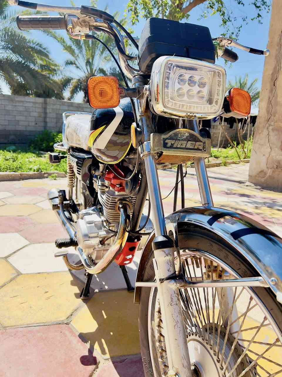 السلام عليكم البيع دراجة اربعه كير نوع تايكر  اوراق  اسكنر مكفوله كفاله عامه السعر 600 وبيه مجال رقم المبايل***********
