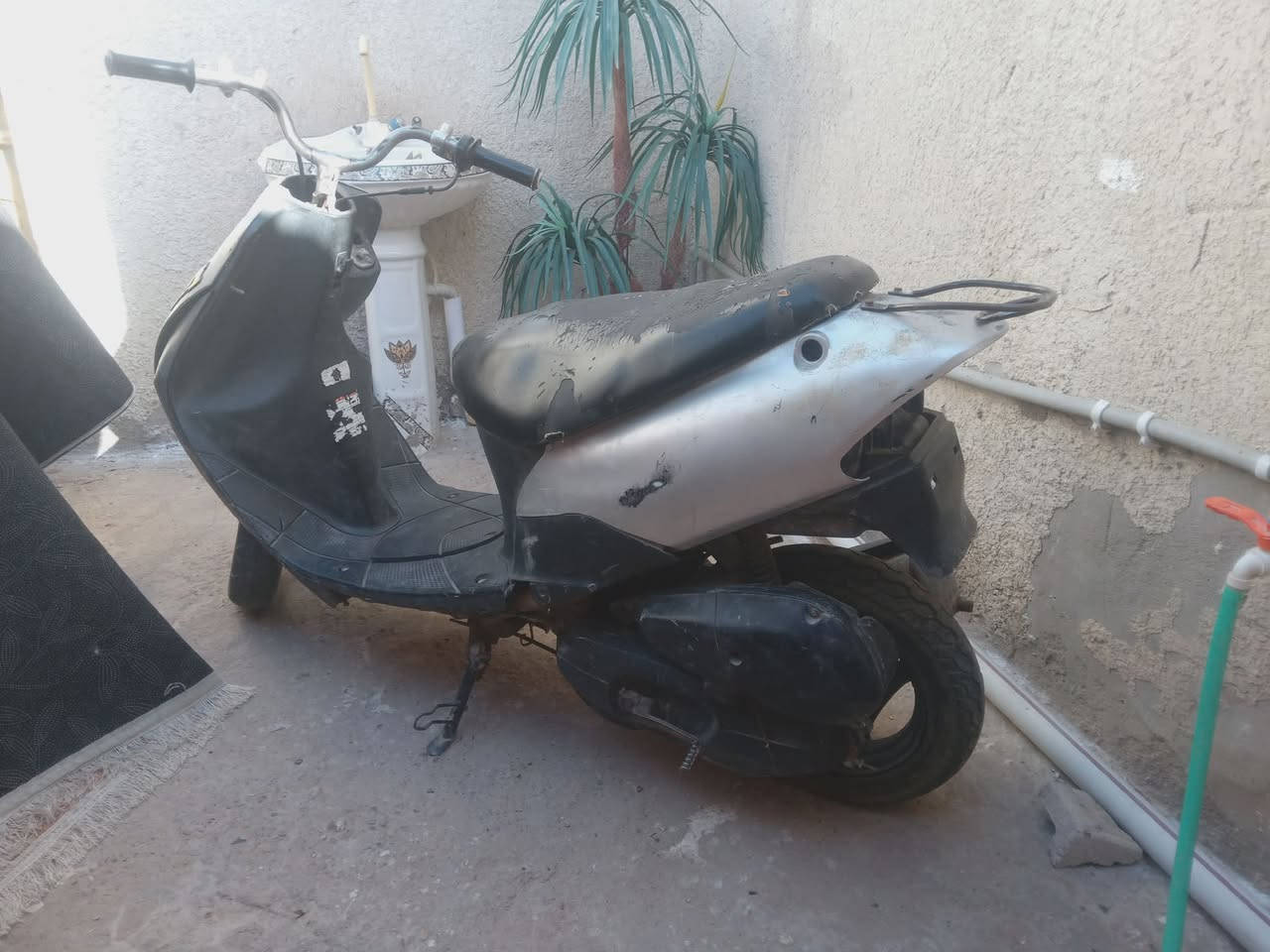 دراجه ذبانه البيع تشتغل بس من تحمه تطفه ١٠٠ شراي يدلل


**إذا كنت صاحب هذا الإعلان وتريد حذفه لأي سبب، رجاءا أرسل رسالة إلى الدعم الفني**