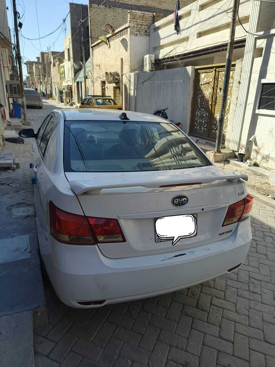 بي واي دي موديل ٢٠١٢ G3 رقم بغداد الانكليزي
السعر ٥٥ بيها مجال قليل
***********
