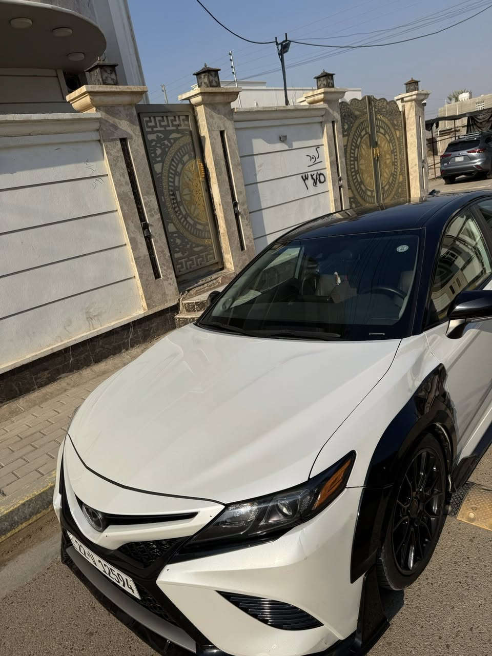 28000$
كامري TRD
- للبيع او مراوس ببرادو حديث او لاندكروز
- كامري TRD رياضي اعلى فئة
- محرك ٦ سلندر 3.500 
- كير ٨ سرعات 301 حصان
- لون ابيض سقف اسود
- ايرباك كشن سائق 
- ضرر ب تاير امامي بسس سيارة مكفولة من تبديل وصبغ واكو بي دي ار ب جاملغ امامي
- موديل ٢٠٢٤
- رادار 
- مانع اصطدام
- تنبيه خروج عن المسار
- ويل ١٩ اصلي رياضي
- بكج بدي كت اصلي وكالة اسود مطعم ب احمر
- وايد بدي
- نقطه عمياء
- ماشيه ٢١ الف 
- بدون دواخل بدون لغود بدون شاصي كله سليم 
- تخم تاير جديد 
- جناح خلفي رياضي
- كشن كهرباء
- عداد الكيجات رياضي بلون الاحمر
- بصمة
- تشغيل عن بعد
- رقم اربيل
- مقاعة جلد اسود مطعم ب احمر TRD
- رقم التلفون ***********
-  سيارة كاملة مكمله ماكو نقص خلاااااص
- السعر  28000$
- مكاني رمادي
