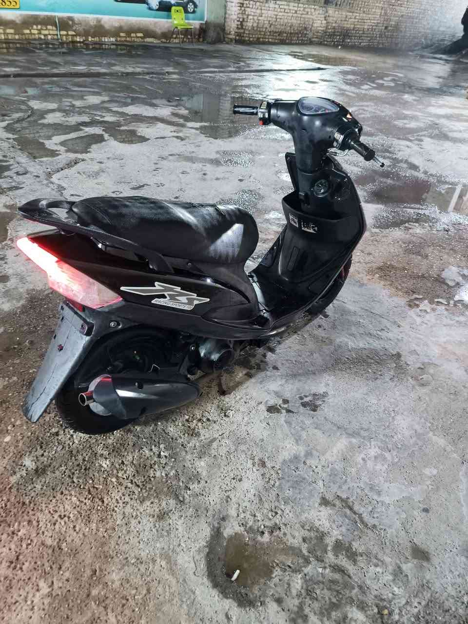 السلام عليكم
مكلف بالنشر!!! 
ماكس عدله للبيع السعر 350   

للتواصل مع صاحب الدراجه *********** يوجد واتساب
