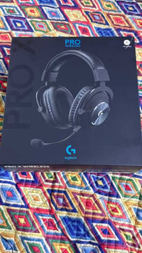 للبيع سماعه لوجتك مكان بغداد السيديه Pro x wireless 07800105799