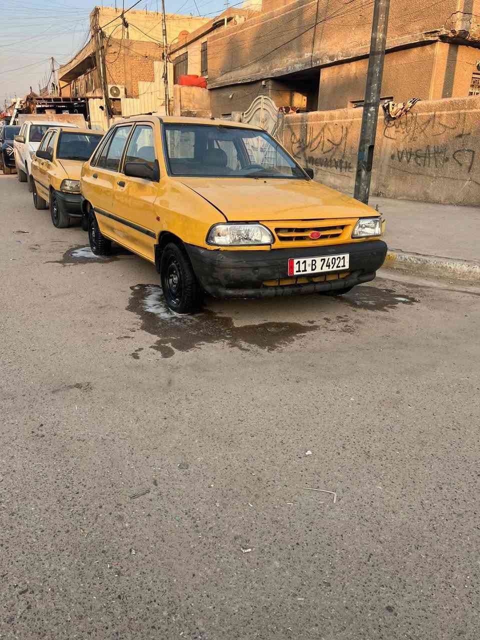 سلام عليكم 12بيهه جاملغ الخلفي مصفره هيئه وغرمات ارقام انكليزي تحويل ثاني يوم مكينه وكير مكفولات صدر حداديه جدد بكاني بغداد الكماليه سعر 27وبيهه مجال ***********
