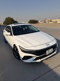 النترا هايبرد 2024 حادث خلفي بسيط موضح بالصوره  السعر 175وبي مجال 0780...