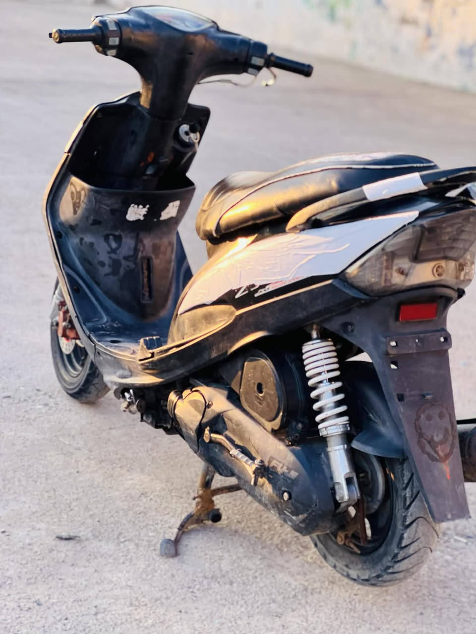 للبيع ماكس كلها بلادي سعر 550 وبيها مجال شراي يتصل على الرقم ***********
