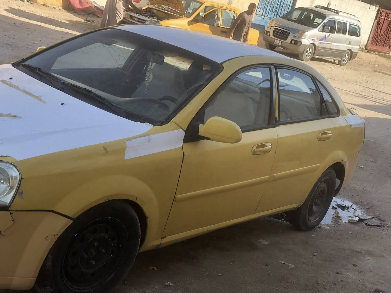 السلام عليكم للبيع اوبتره
مديل 2011
رقم بصره
سنويه منتهيه بيه وكاله
راعيه راح مني رقمه تروح للمرور طلعه
المكينه والكير كفاله
الهيئه على المشتري
المكان البصره الزبير 
السعر ٤٢ بيه مجال
رقم التلفون ***********
