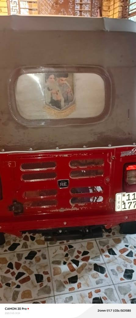 سلام عليكم تكتك19شهر 12 رقم سنويه  لبيع نضيف وكلشي شغال بيهه نضيفه صبغتهه بلاديه كبل لشارع ما ناقصهه شي  عارضهه 6ملاين ***********
