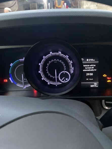 سلام عليكم النترا2023🤩🤩
هوندي وارد أمريكي 🇺🇸 
هايبرد (بانزين + كهرباء ) 
رقم بغداد بأسمي الرقم الجديد الدولي 
ماشية 38 الف كم
المواصفات :
انارة ترحيب في قبضات الابواب 
صندوق ذكي يفتح عند الاقتراب 
رادارات :
حساسات خلفية 
قيادة ذاتيه 
 تدفئة + تبريد
شاشة عدادات دجتل 
نضام صوتي سماعات BOOS 
وضعيات قيادة
محرك 1600تيربو
تخم تاير جديد
حادث بسيط في الخارج
مكان السيارة بغداد الزعفرانيه***********‬‏ ‬‏
