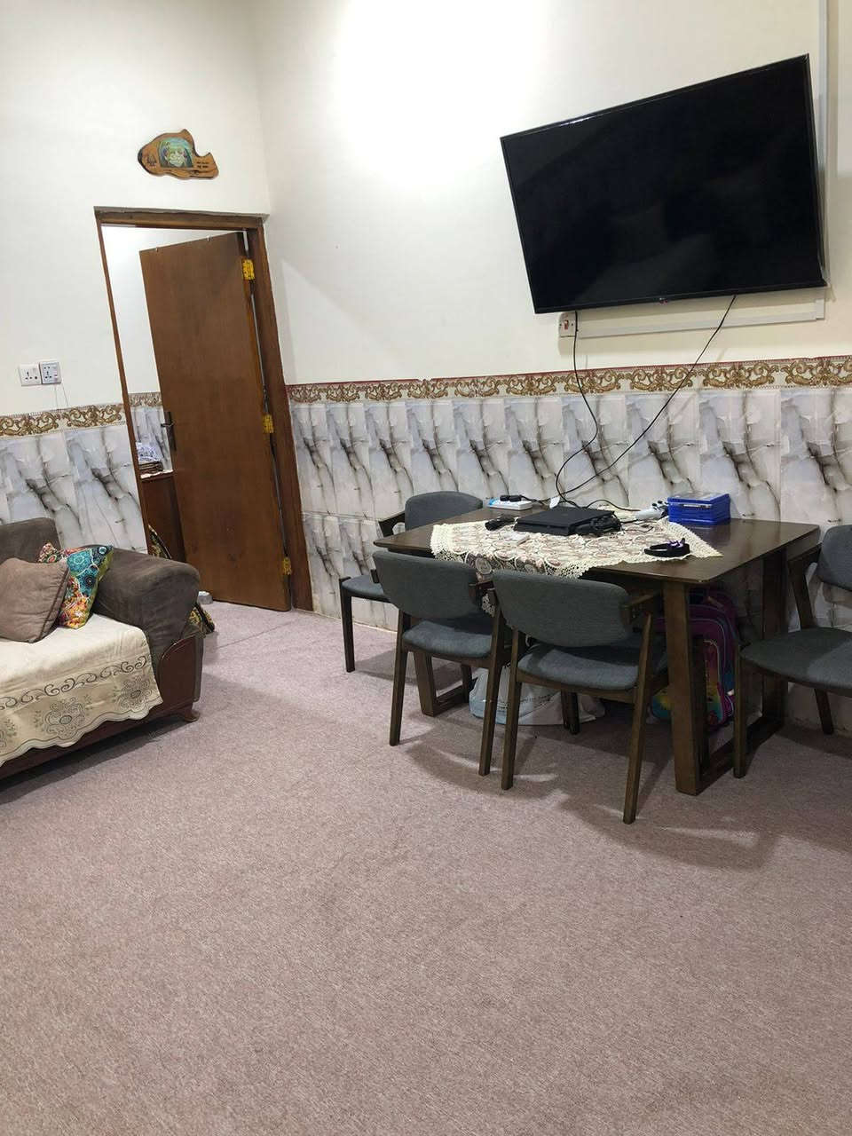 بيت للإيجار ياسين
خريبط طابق واحد
متكون من غرفة وهول
ومطبخ وحمام داخلي وخارجي
السعر 650
هاتف***********
