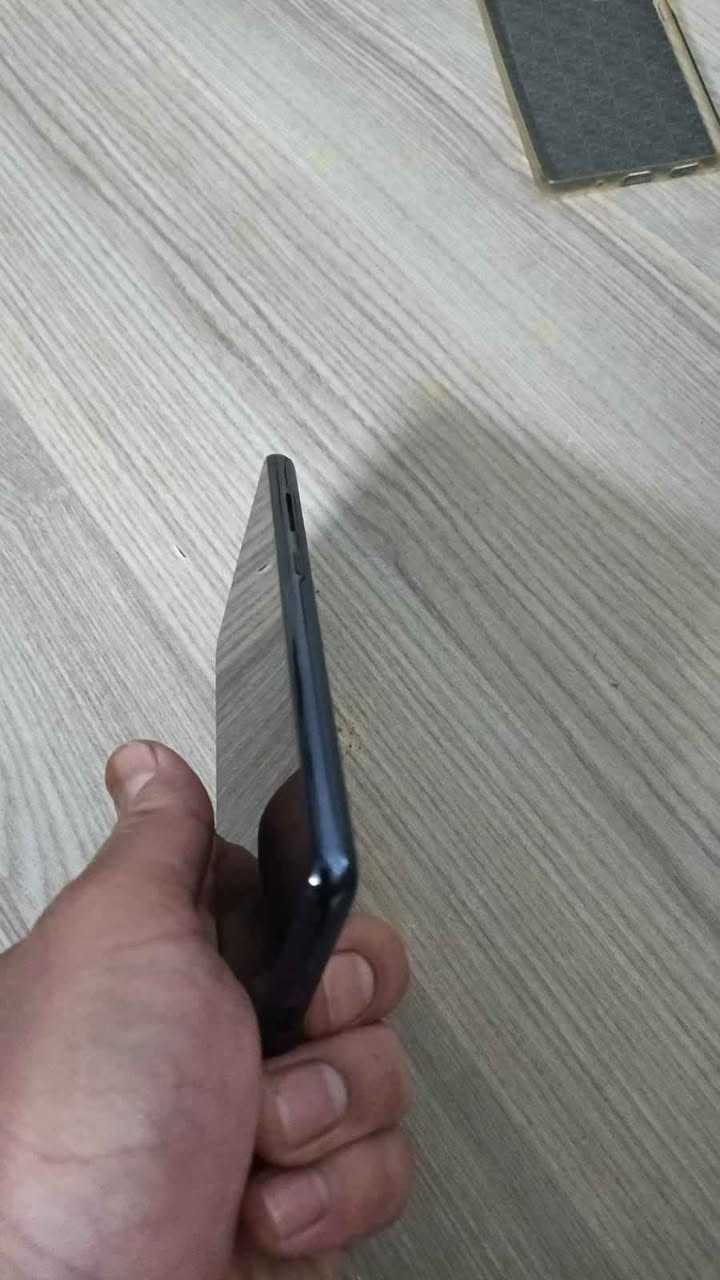 سامسونك s20 fe ب75 الف ذاكرة 128رام 8 مبدل شاشه وكاله لصيني بطاريه تخلص بساع سيم مقفول شبكه فقط تصفح العاب ما العاب كله شغال شاشه سلسه سريعه بصمه شغاله 
مبدل شاشه اصلي صيني 
بطاريه تخلص شحن 
سيم كارت مقفول فقط تصفح وتس العاب شغال مكاني بغداد نفق الشرطه بغداد, العراق


**إذا كنت صاحب هذا الإعلان وتريد حذفه لأي سبب، رجاءا أرسل رسالة إلى الدعم الفني**