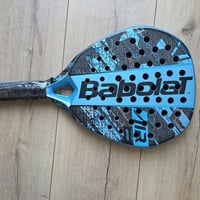 مضرب بادل ماركة (Babolat Air Veron) جديد ما مستخدم بعده بالجيس 0772939...