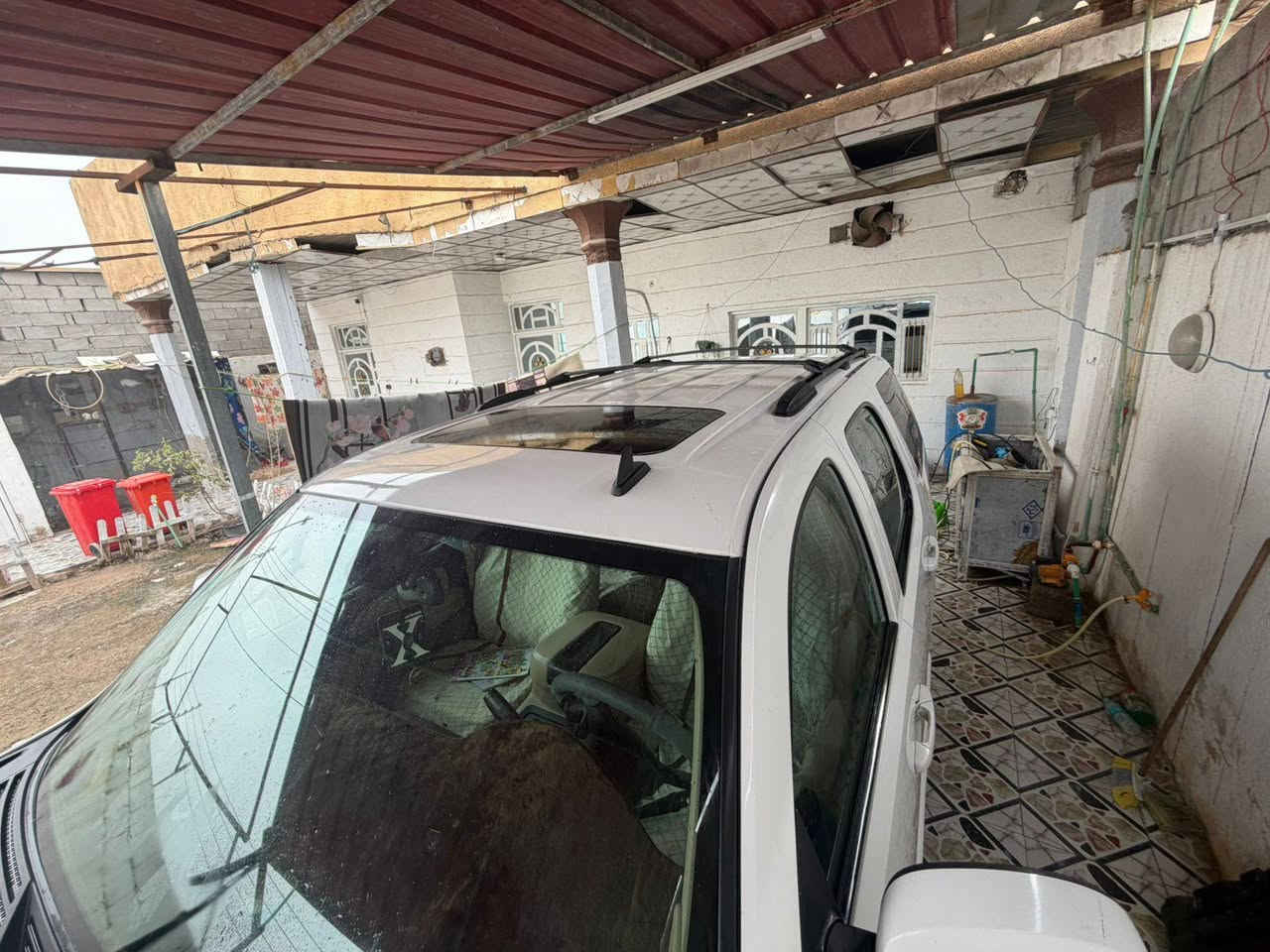 ***********‬‏🔴شفروليت تاهو موديل 2010 متومه طبق الاصل رقمها بغداد سنويتها لل2028 تنتهي
🔴 فول مواصفاتLTZ كشنات جلد ملكي فصل

🔴سياره بدون كصه  ولا صبغ ولا معجون

🔴 تبريد 3قطع  شغال تبريدها ثلج

🔴حداديه كارتون 

🔴تدفئه بالكشنات  اربعتهن كشنات كهربائيه الخلفيات قلاب كهربائي

🔴 شاشتين تجي فول ع الاخر 

🔴 محركها 5300 علما المحرك بي خيط بخار

🔴كيرها بالجيس جديد 

🔴 تايرات جدد توني شادهن 

🔴السياره كلها شغاله مابيها اي نقص 

🔴لايتات ابو اللد  عدسات زنون توني شادهن

🔴السعر 80 وبي مجال

🔵العنوان البصره شارع الوفود 

🔵

***********‬‏ي
