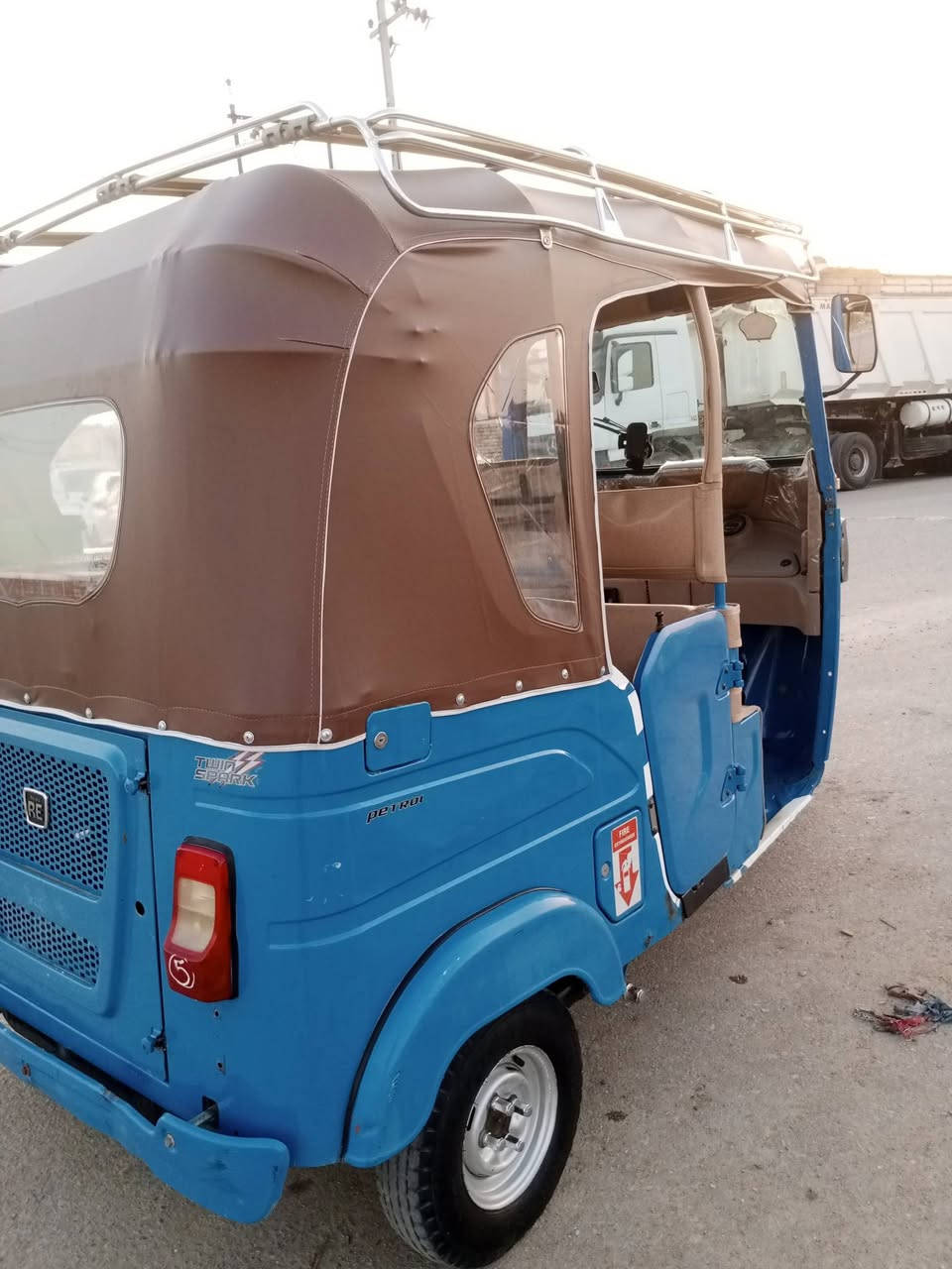 تكتك 2022شهر ال8 دمام +شاشه +سيبايه +سفريات
كفاله عامه كشر ومكينه مكفوله من التفيلس
رقم وبئسمي مداور ثاني يوم 
مكاني ناصريه غراااف 
السعر 8و 900
***********
ابروح موتاا المايشتري لا يراسل 
ولا يعلق 🤍
