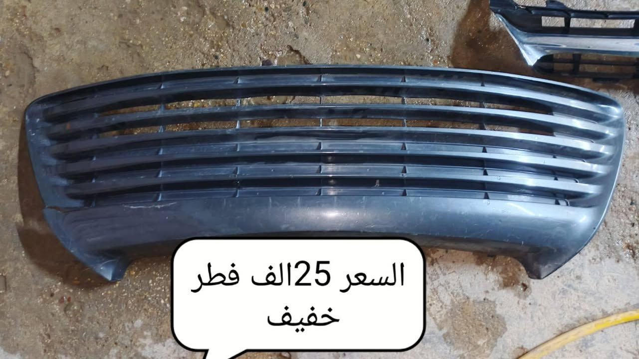 سلام عليكم للبيع 
لايتات كامري 2017 امريكي التك صفحه السايق الجامه مكسوره وياه جامه السعر 75الف وبي مجال
شباك دعاميه لون اسمنتي 
واحد بي فطر بسيط جدا سعره 25 والثاني اصلي تفصيخ مابي شي سعره 35 
شباك كامري هايبرد موديل حديث السعر 30الف 
الاسعار قفل غير قابل للتفاوض 
مكاني بغداد حي الخضراء ***********
