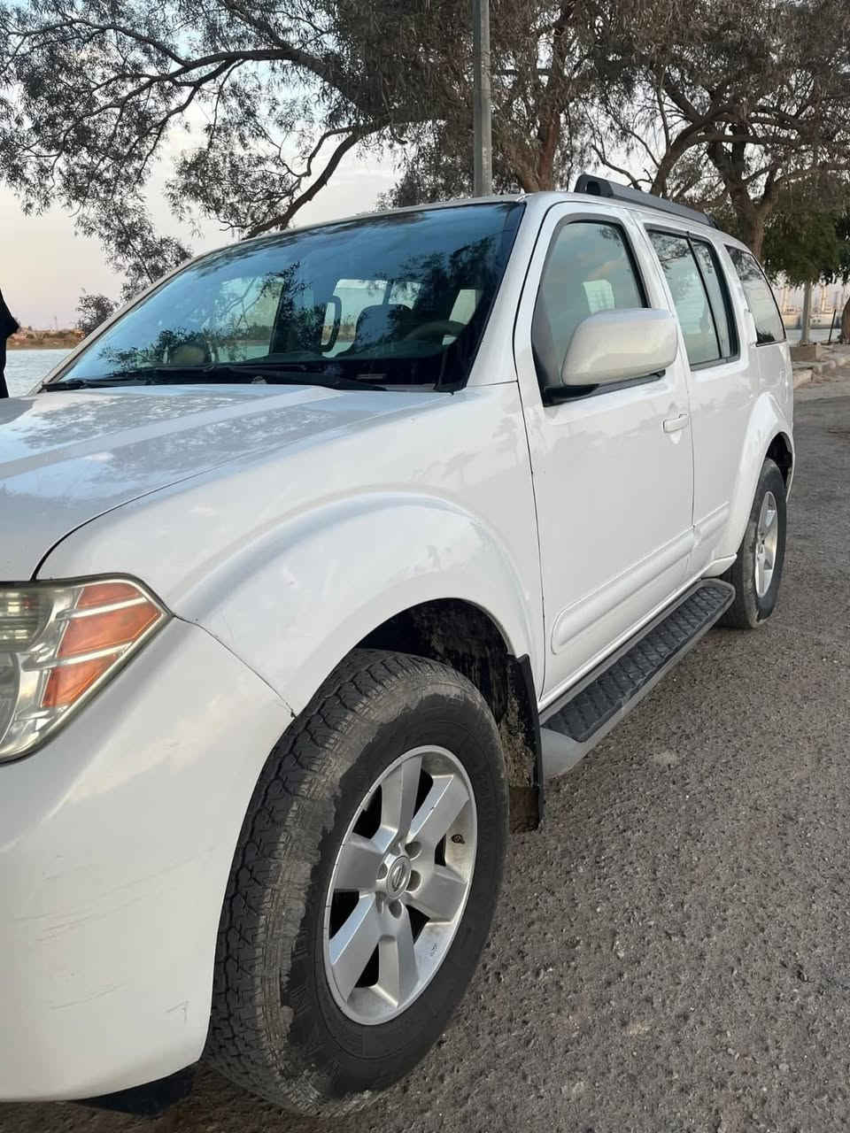 نيسان باثفايندر 2009 وارد امريكي مواصفات SE
ثلاث قطع تبريد فتحة سقف دشبول ارمادا و غيرها من المواصفات المعروفة
حدادية و تايرات و مشط و باور كلة جديد
السيارة كلين من امريكا و بيها شبر بارد بالجاملغ الخلفي جهة الراكب وبارد بخشم الجاملغ الامامي هم جهة الراكب و الجنطة مبدلة و الباقي مكفول
مكان السيارة البصرة/القرنة
السعر 105 و بيها مجال
***********
