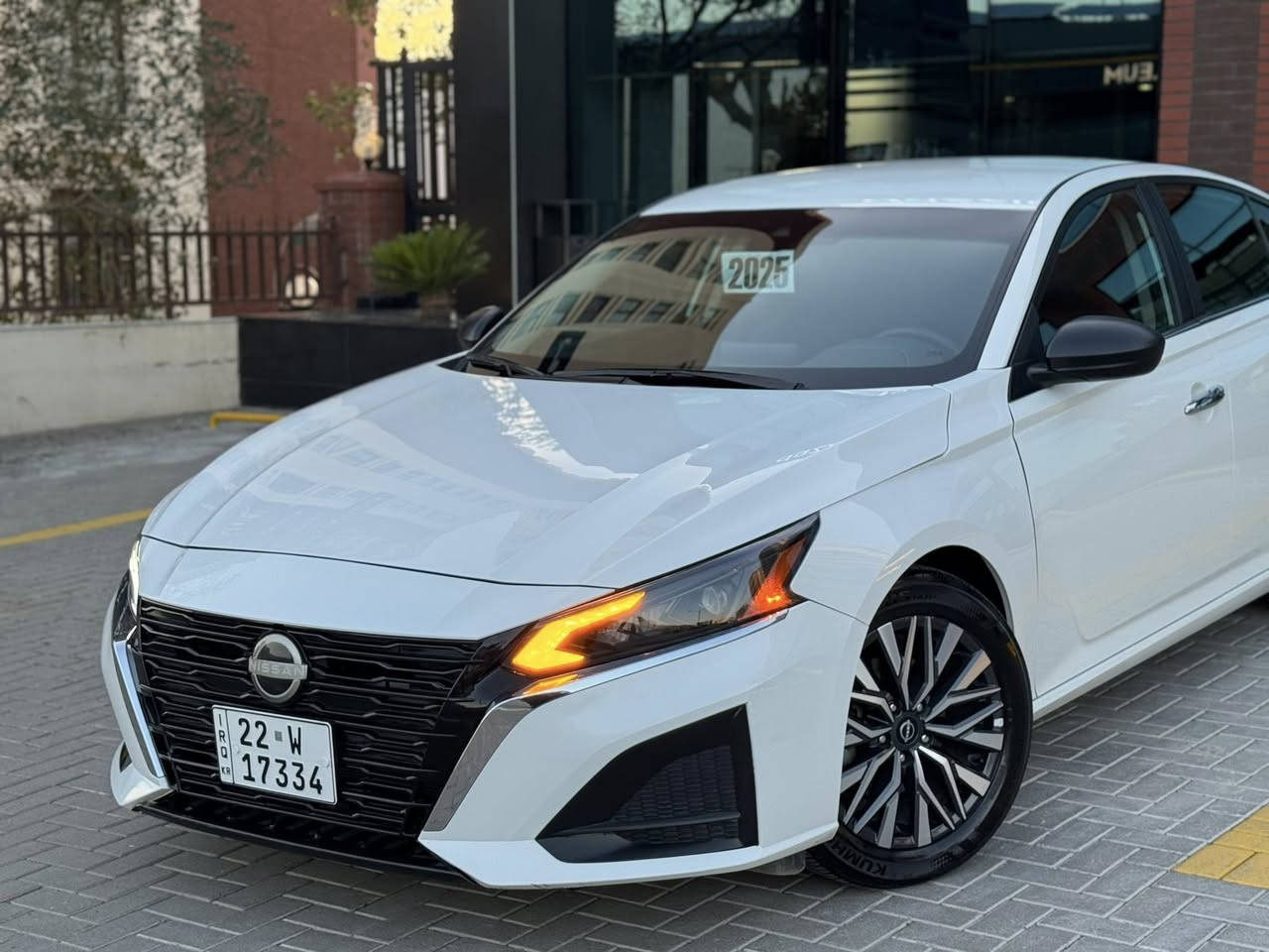 ALTIMA SV 2025
‎*********** واتساب
‎ئەلتیما ٢٠٢٥ سپی بەفری تازە ڕەقەم کراوە جاملخ و بۆنیدی بۆیاخە قرچێکی بچوکی هەیە باقی سایەرەکە سارد و شوخت و چاڵی نییە تایەی شەریکەی نەگۆڕاوە تەنها ١٠ مایل ڕۆشتوە بە ناوی خۆمەوەیە لە سلیمانیم…
‎مواسفات
‎بەصمە،ڕاداری پێش و دواو ئاوێنە.کوشن کارەباو سوکان ڤۆلیۆم و تحدید سورعە،گێچ ئەلیکترۆنی نیضامی ئیکۆو سپۆرت…
‎هەموو گیانی لەسەر دەقی شەریکە ماوەتەوە
‎سعر : 169 $ مەجالێکی کەمی تیایە
‎خوار هەموو بازار
‎*********** واتساب
***********
