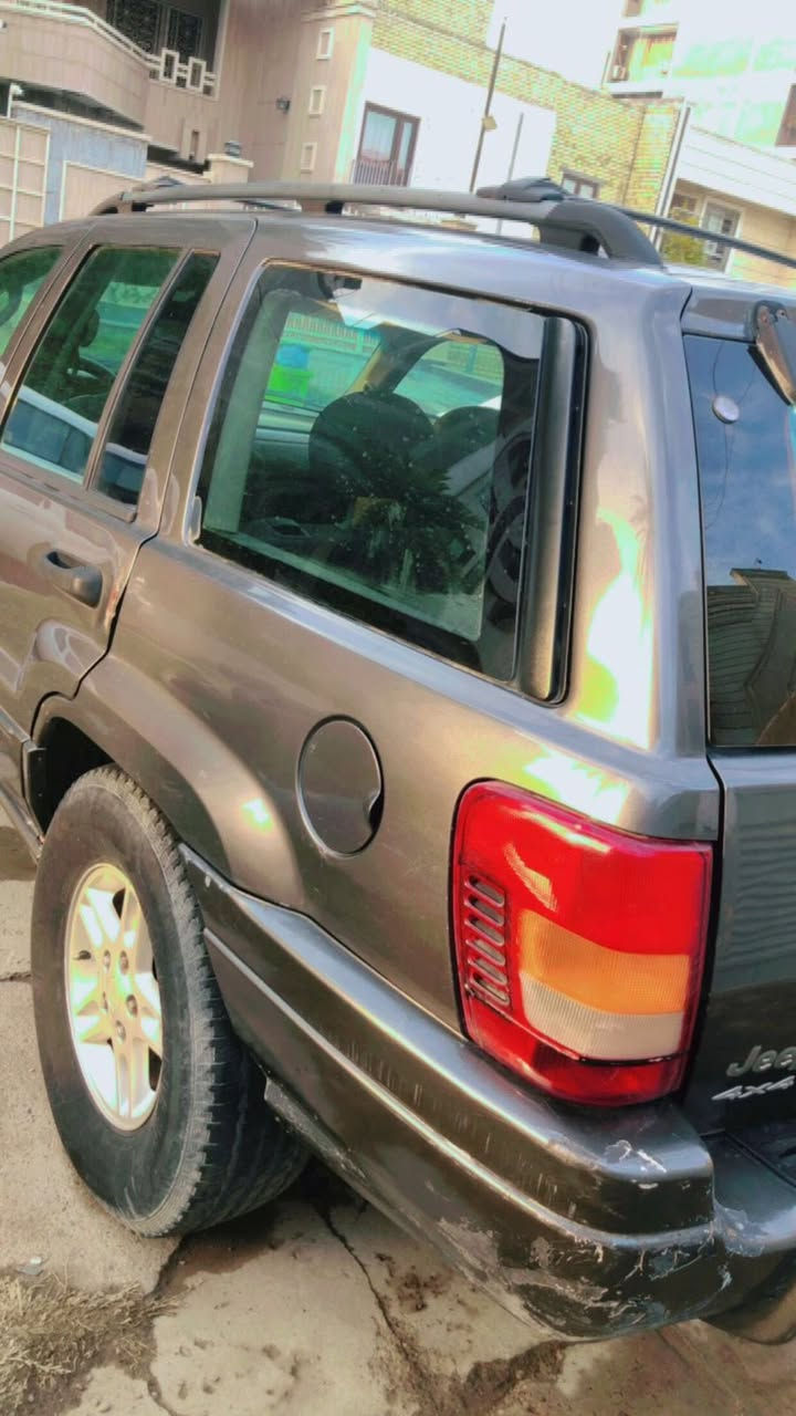 جيب مديل 2003 جاهزة سنوية 2028 منظومة غاز ؛ منظومة بانزين جديدة فيت بم فلاتر و نوزلات جديدة تبريد جيد جدا مبدلين راديتر حار + فريز جديد ..كامرة ،،شاشة ؛ مقاعد كهرباءمحرك وكير خير من الله حدادية امامي خلفي جاهزةغرفة وكشنات بلادية نظيفة حادثها تصليح جاملغ امامي ايمن مصبوغة أثر جراد المكان بغداد زيونة السعر : 65ورقة 
مكلف بالنشر 
 تلفون : وتساب ***********

