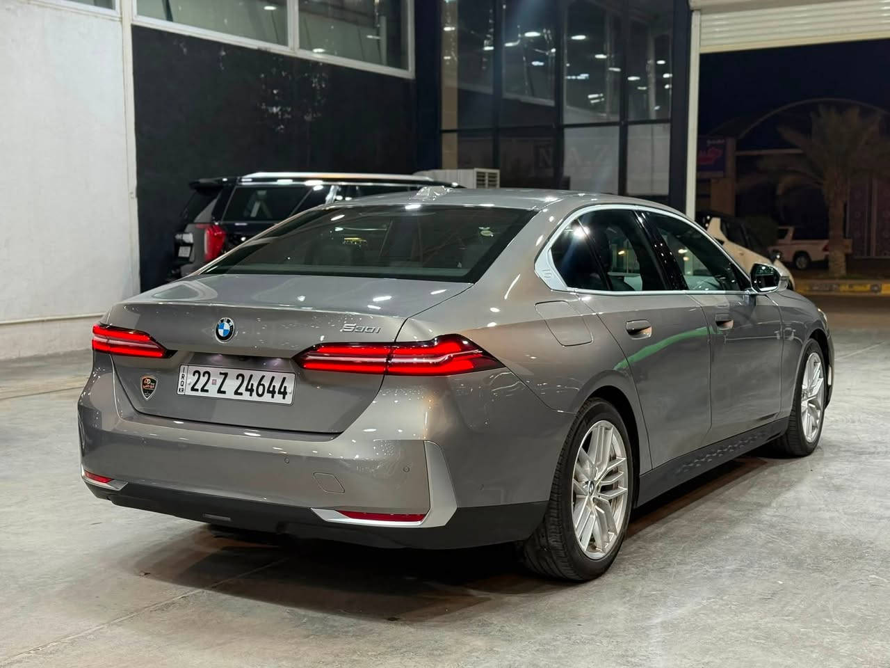 BMW/530i.🔥🔥
2024
40000mil
وارد امريكي/كلين 
📍بغداد معارض جكوك قرب بوابة بغداد الكاظمية 
للتواصل :***********
