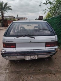 ميتسوبيشي كولت • اوتوماتيك • موديل ١٩٩٠