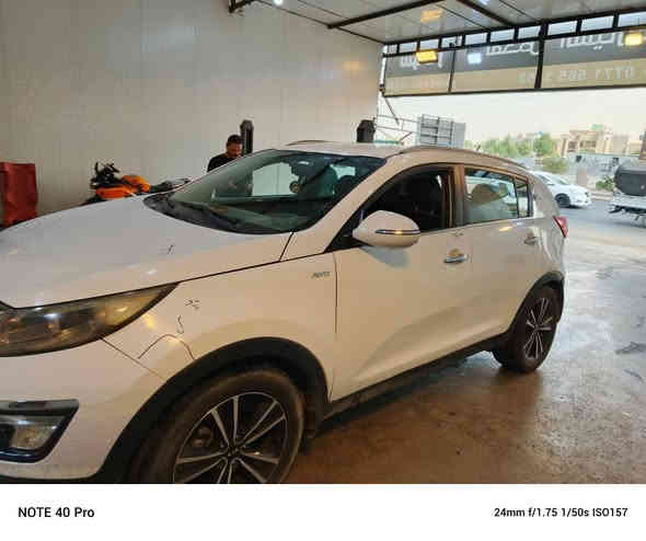 سلام عليكم
إعادة النشر بسبب الوعود الكاذبه 
للبيع سيارة سبورتج 2017 شكل القديم

حادثها موضح بل سونار 

سياره نضيفه كير مكينة خير من الله 
تدفئه تبريد ثلج 
رقم بغداد ألماني السيارة نضيفه مثل ماموضح بل صور واحلة بل حقيقة 

تحويل موجود 

السعر 144 أو بيها مجال بسيط 

مكان السيارة بغداد الدوره 

للتواصل ***********
