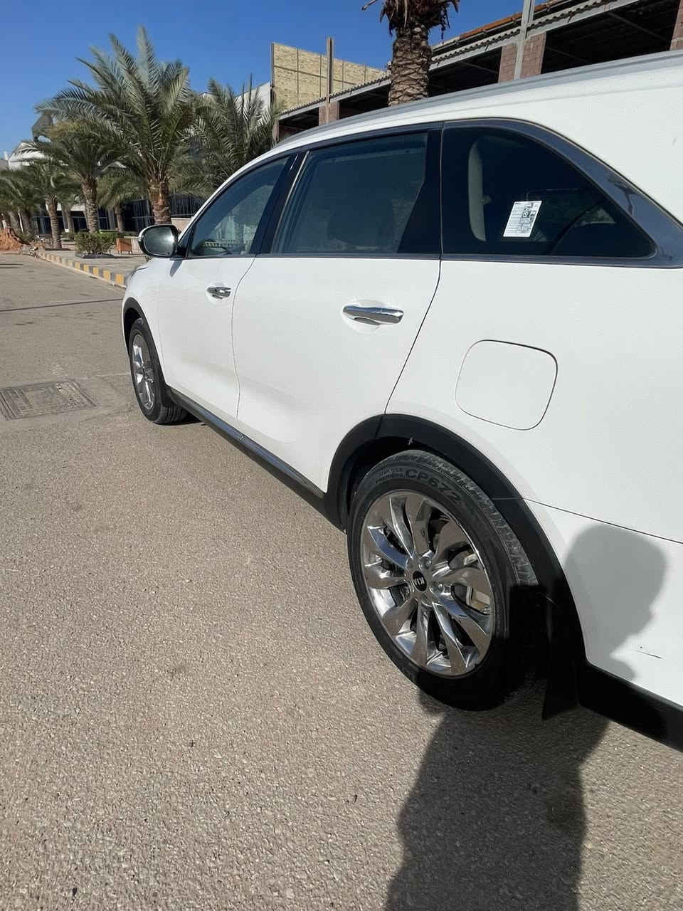 السلام عليكم سورنتو 2019 ماشيه 160الف رقم بغداد كفاله عامه بالصور لاتكحيل بارد شبر بطرف البنيد بالسياره 
مواصفات سياره
حساسات اماميه خلفيه
محرك 6 سلندر
بردات خلفيه بلادي
اريل نفكيشن GPS9
4 وضعيات قياده سمارت ايكو سبورت نورمل 
كشنات كهربائيه
مكان السياره النجف الاشرف
السعر 255وبيها مجال
ملاحضه السياره اني جانيها مشتريها زيرو مو بياع شره ومرتب بيها هاتف -***********
