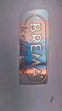 ماكنه ثلج بالوري انتاجية 500كيلو للاتصال 07887948686