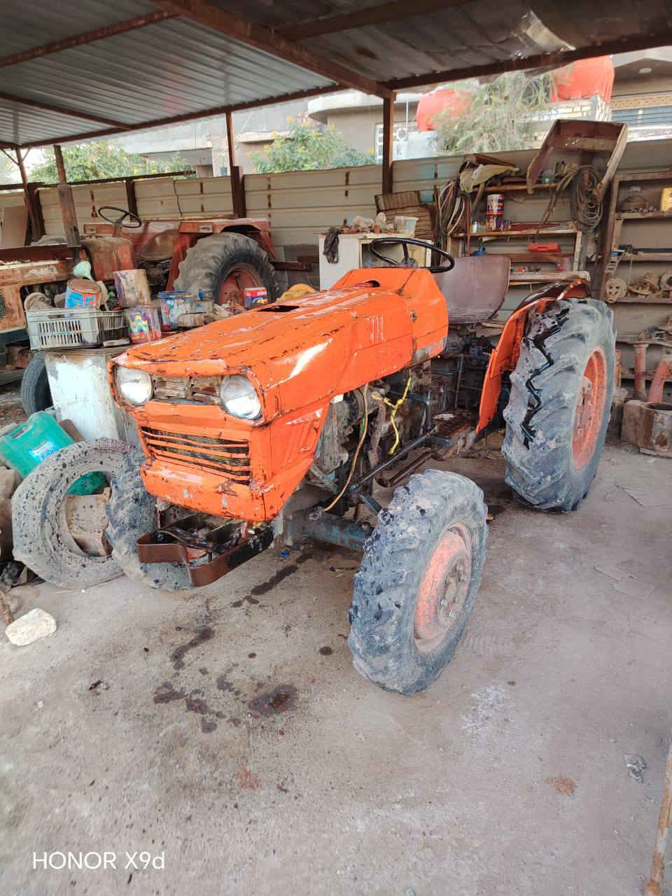 كابوته موديل 85 محرك كير اكسل مكفول مع رفاس بلادي اللبيع الحله بابل ***********)(***********)
