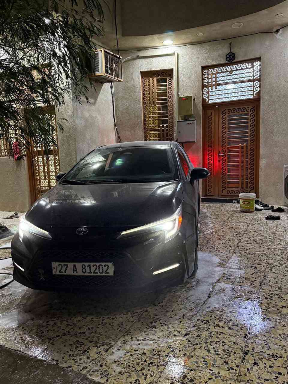 سلام عليكم 
كورلا اس اي للبيع موديل 2023
فول للاخير 
محرك 2000
وارد امريكي 
هادثه بابين 
معوقين
ماشيه 62 الف 
مكاني البصرن الزبير 
سعر 160$ وبي مجال 
*********** البصرة, العراق
