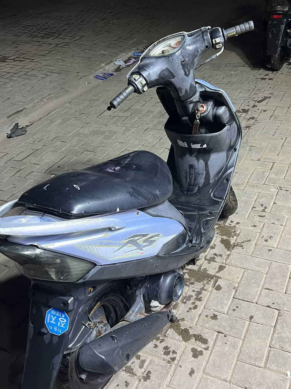 سلام عليكم دراجه ماكس عدله للبيع كلها الباديه الدراجه كفر ومكينه مطابق بيها كلجات رياضي اصلي بس سلف بيها واكف 
السعر ٥٥٠ وبيها مجال حك الجيه بكاني بغداد النهضه جيب وياك فيتر وفحص ***********
