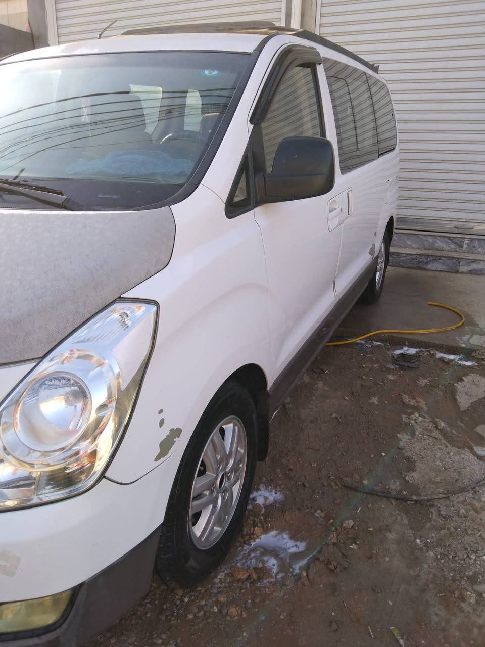 ستاركس للبيع ٢٠١٢ واسط رقم انكليزي باسمي مكينه جديده استوني شاده صار خمسة ايام سبلاين ١٢ سياره مفتوح ومحور مسكر تخم تاير جديد وباتري جديد السعر ١٦٥ مكان السياره الديوانية ***********
