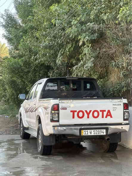 TOYOTA-HiLUX2014للبيع 
للبيع تويوتا هايلوكس فورويل 2014كويتي 

ماشيه 44Km

▫️كير أوتوماتيك 

▫️تخم تاير 🆕

▫️بيها فقط بارد شبر بالبنيد 

شاشه تحكم ستيرن 

تتدفئه تبريد كله شغال 

▫️ كير / محرك / شاصي شرط

▫️ تبريد شغّال

▫️ السيارة جديدة بمعنى الكلمة

▫️ رقم وسنويه جديد 🆕 رقم بغداد تحويل ثاني يوم 
السعر :240وبيها مجال 
🔹 الموقع: بغداد

📞 للاستفسار:***********

📡
