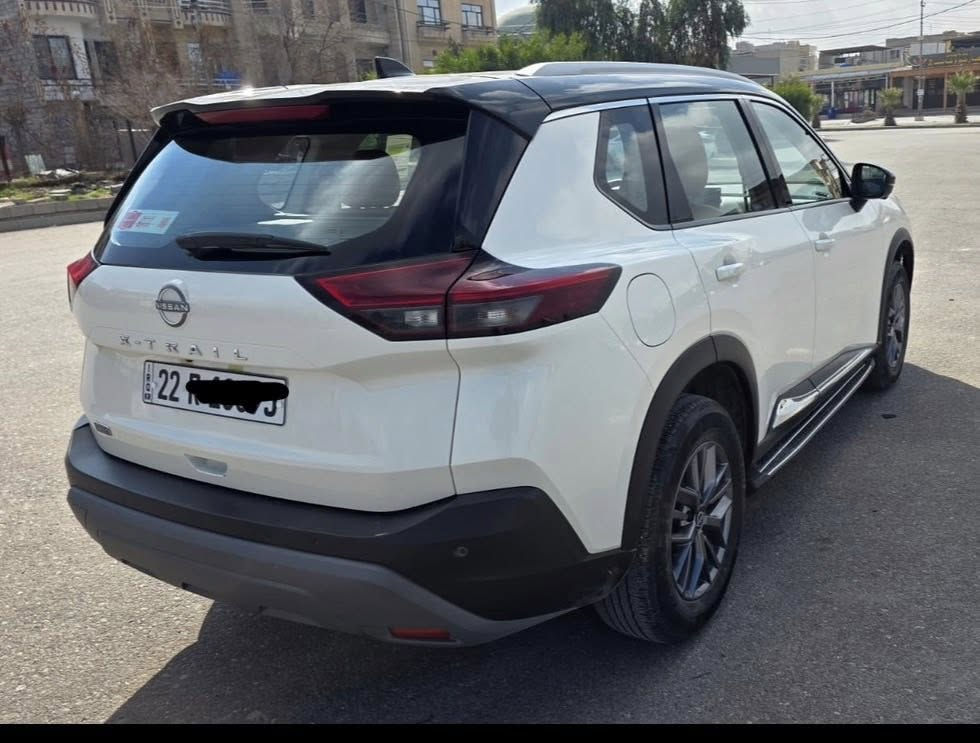 نيسان ايكستريل ٢٠٢٥ شريكة السور ٥ راكب ٤ كاميرا داخل لونين سقف اسود سيارة زمان شريكة كفالة من كل شي ماشي ٢٥٠٠٠ الف 
مكان سيارة اربيل 
***********
***********
