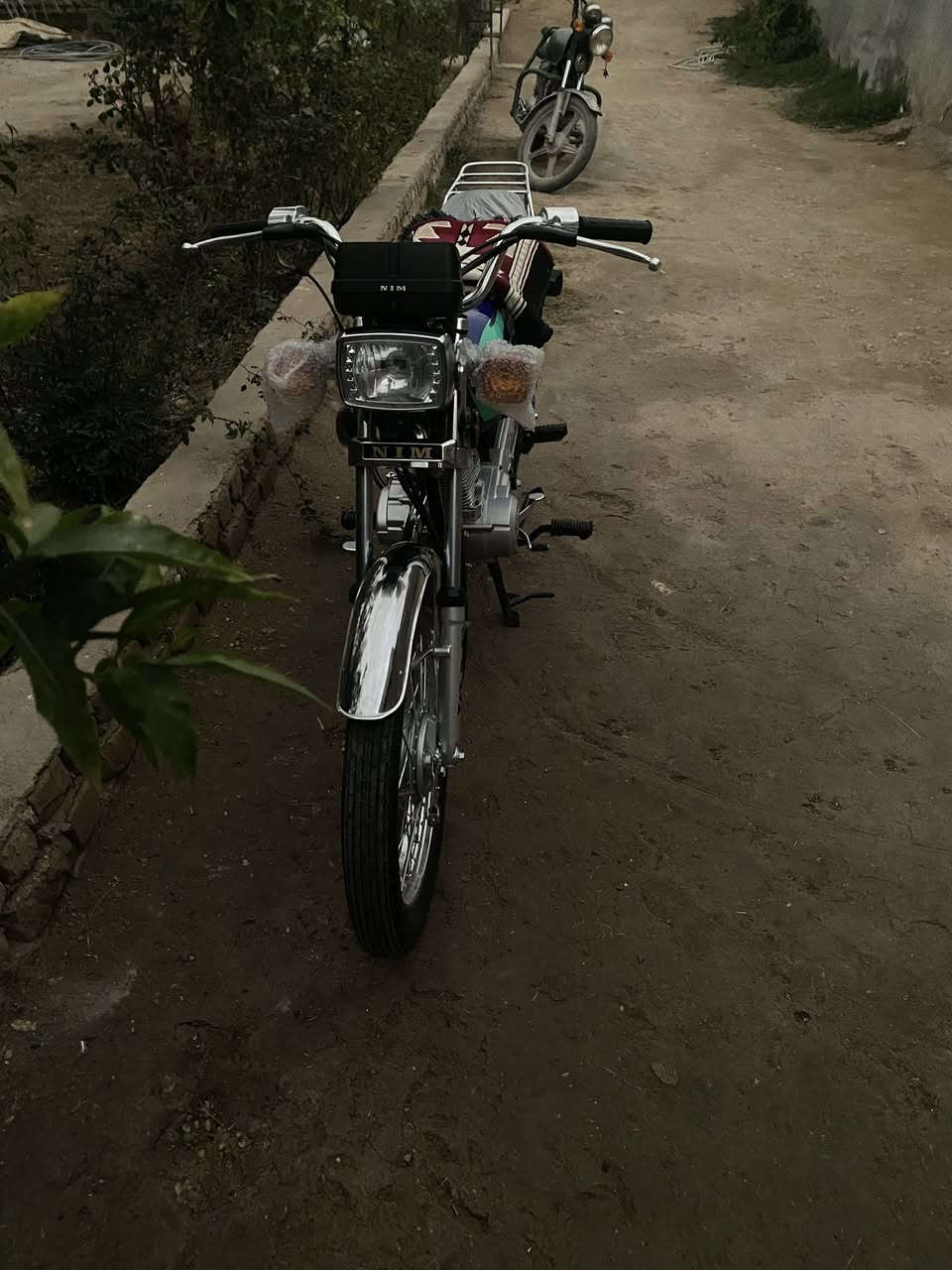 السلام عليكم نامه للبيع اورق سكنر موديل27 السعر750وبيها مجال قليل مكاني المسيب رقم الهاتف ***********
