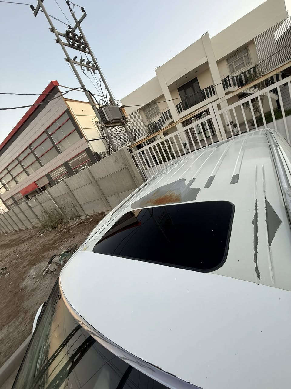 انفنتي QX80
2014
السيارة كفالة عامة 
كير مكينة 
ضربه 
صبغ 
بارد 
السياره جديده 
فقط هذا الجراد في الصبغ كما موضح بالصور 
مواصفاتها معروفة 
السعر 200$ 
للتواصل ***********
