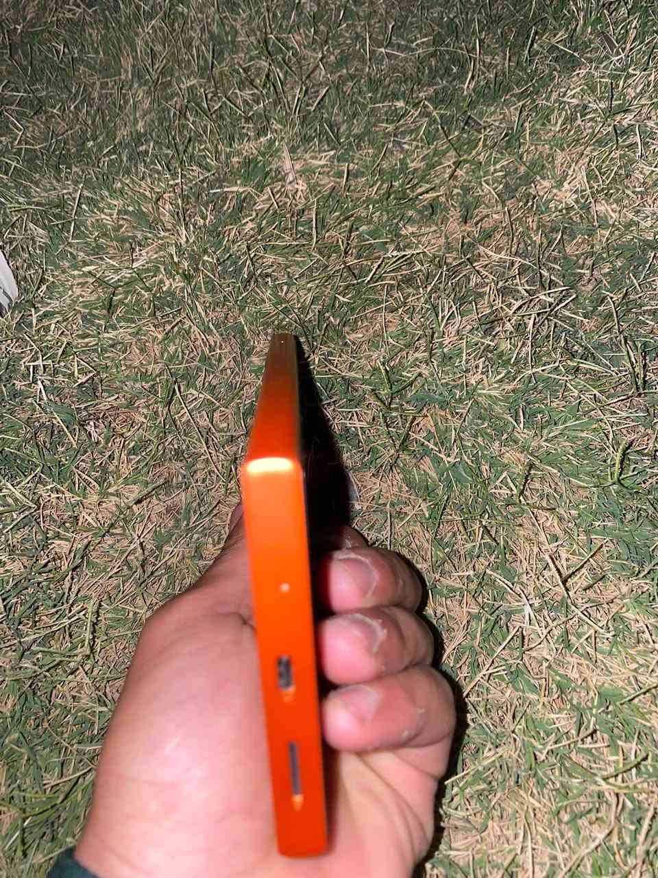 سلام عليكم جهاز للبيع كوكتل c62 جهاز كسر كارتون ما مستعمل ذاكره 128و العشوائيه 16.  البطاريه 5000حهاز خير من الله ونضيف السعر 275وبي مجال اي ستفسار تواصل وتساب *********** رقم صاحب الجهاز  مكلف بل نشر .
