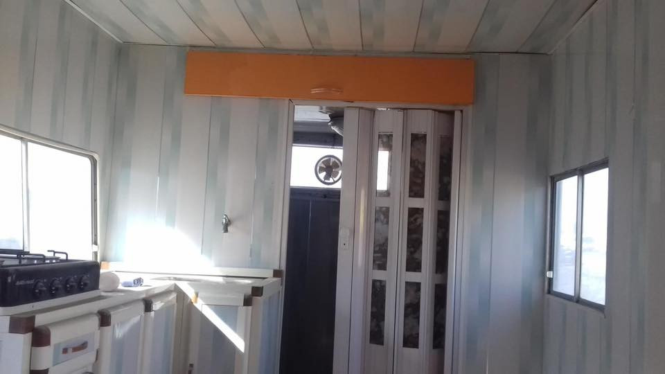 كرفان
كرفان 5 في 3 متر
غرفه ومخزن ودوره مياه 
عازل بلاستك 
خزان مي وصخان كامل وشغال
كهربايات كامله وجاهزه
توايره نضاف وجاهز 
سعره 12 ورقه بوه مجال 

 واتساب ***********
رقم الاتصال  ***********

المكان الموصل ربيعه
