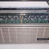 جهاز للبيع والاستفسار على خاص او هذا رقمي موجود 07727391579