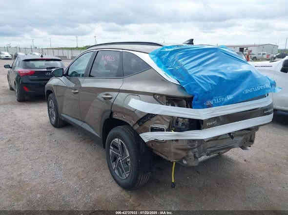 توسان هايبرد Sel 2025
السياره حاليا بدبي يعني مضل شي وتوصل
السعر داخل الحاويه  197
***********

‭٠٧٧٠ ٧٧٧ ٥٥٦٨‬

‭٠٧٧١ ٣٣٧ ٩٥٩٣‬
