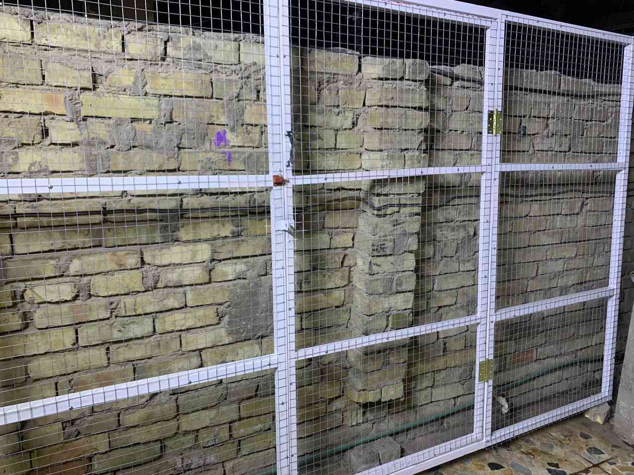 السلام عليكم اخوان متاح واجهية مممتازة ما ناقصها شي العرض 3 امتار الطول 2 متر حديدها كلة ثقيل مشبك بي ارسي جديد الواجهة جديدة ما مستخدمة مكاني الدورة سعرها 75 الف توصيل اذا قريب نوصلها احنا تفاصيل اول تعليق


**إذا كنت صاحب هذا الإعلان وتريد حذفه لأي سبب، رجاءا أرسل رسالة إلى الدعم الفني**