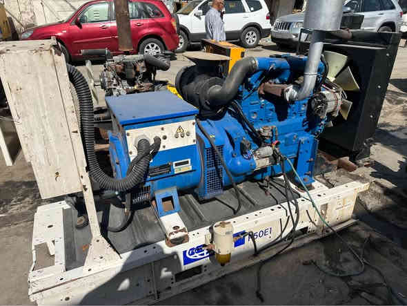 السلام عليكم      لسعر    ٣٦$ ورقه

مولده بيركنز ٤٥ كي في ٤ سلندر شغاله
العنون مجمع مشن مقابيل شارع جاك عبود
***********
*********** بغداد
