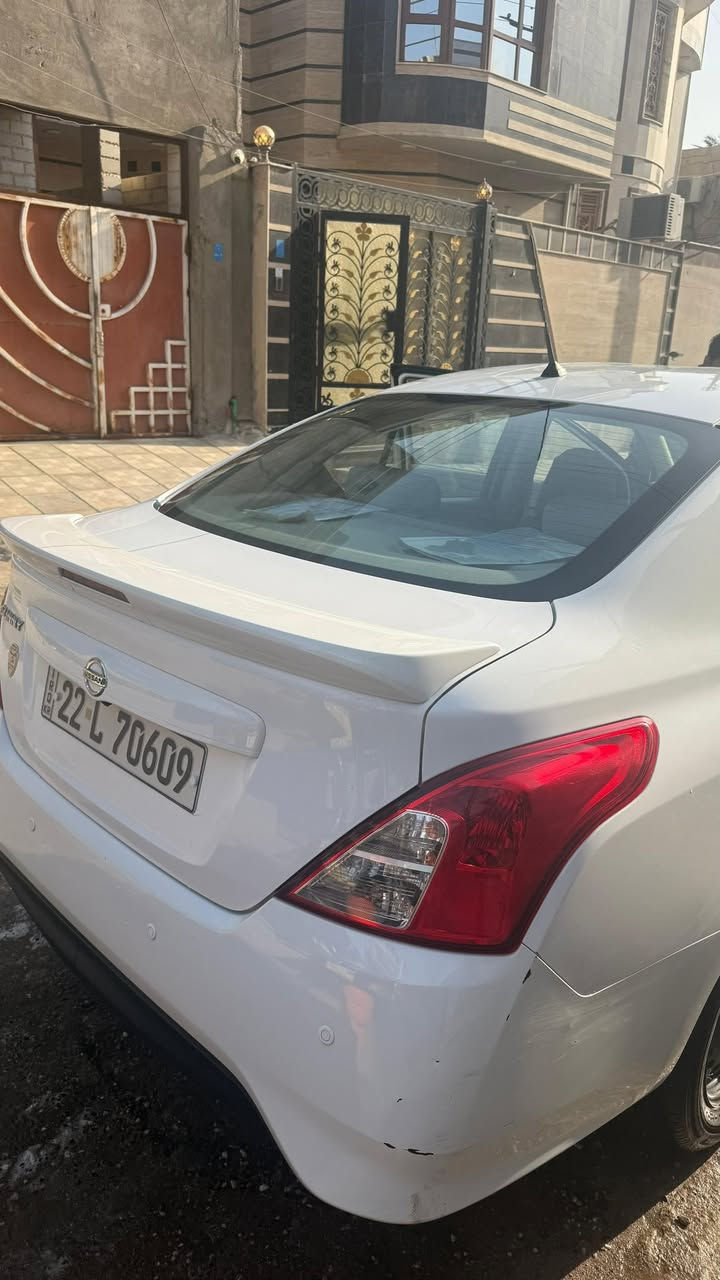 نيسان سني 23 كفاله عامه للبيع
ماشيه 57 الف بيها بس شخط بالباب الخلفي موضح بالصور والباقي كله مكفول حداده جديده تخم تاير جديد 
السعر 120 وبيها مجال 
العنوان البصره الطويسه 

+964 771 827 4270


**إذا كنت صاحب هذا الإعلان وتريد حذفه لأي سبب، رجاءا أرسل رسالة إلى الدعم الفني**