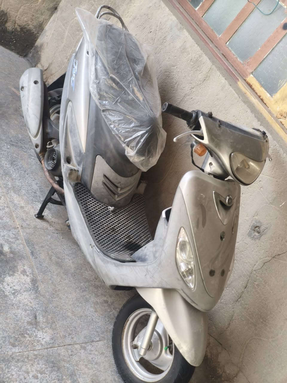 سلام عليكم دراجه للبيع ماكس منغولي رمبه مكفوله من كلشي لامفتوحه ولا ملعوب بيه. تفحص وين ماجان السعر 775 شوفت عينك دراجه ملاح ونضافه فول


**إذا كنت صاحب هذا الإعلان وتريد حذفه لأي سبب، رجاءا أرسل رسالة إلى الدعم الفني**