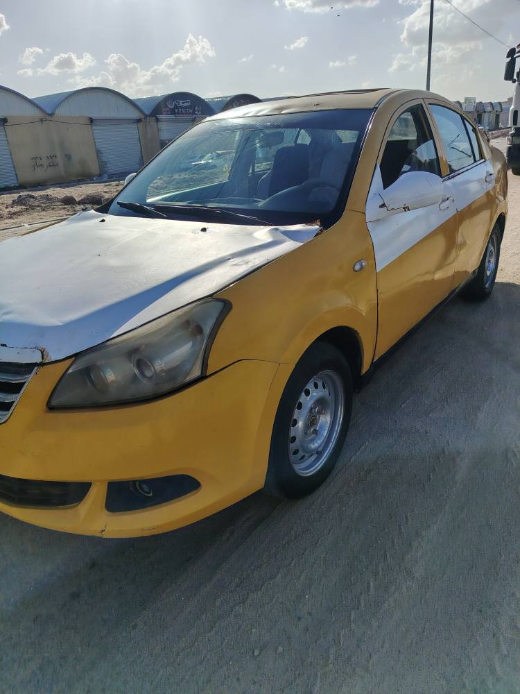 السلام عليكم شيري e5 2014 رقم بصرة كير ومحرك كورلا 1800 السيارة كزوزها طاك ويرادلها ربل محرك أمامي تبريدها يشتغل بيهة بعض الملاحضات السعر 33 هذا رقم راعيها (***********) مكلف بلنشر العنوان بصرة حمدان ابو الخصيب, البصرة
