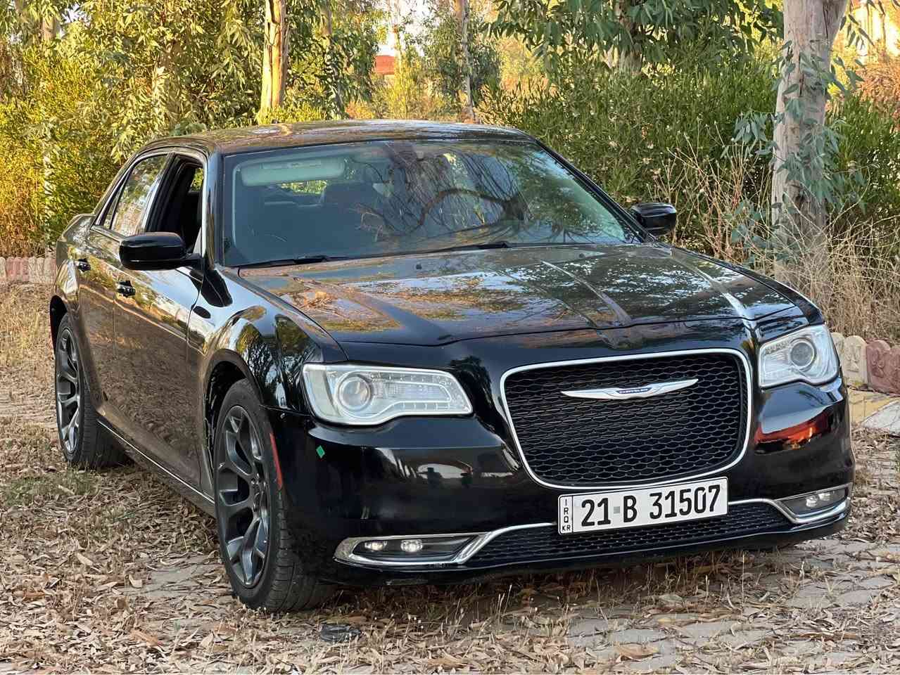 سلام عليكم
السعر 249 ومجال
للبيع اوباما كرايسلر  موديل 2019 C
 ( ٢٠١٩) اصل 
تو ويل
المواصفات :
* پانوراما . 
* نقطة عمياء . 
* حساسات امامية . 
* مصابيح امامية زنون مع LED . 
* ويل قياس 20 أنج  
* حساسات خلفية . 
* شاشه كبيرة مع نظام ملاحة نفكيشن GPS .
* سستم صوت الپاين مع سماعات بيتس .
* ⁠دمام صوت خلفي
* داخل جلد  مختم  
* مقاعد أمامية كهربائية عدد 2 . 
* مقاعد أمامية تبريد وتدفئة . 
* تشغيل عن بعد . 
* تدفئة ستيرن . 
* محدد سرعة . 
* تلفون بلوتوث . 
* كاميرا خلفية .
* مرايا متحسسة للاضاءة العالية .
* دخول ذكي (بصمة) .
ماشيه ٩٥ الف

وارد كندي كلين تايتل
بيها ملاحظات بسيطة
للاستفسار تواصل عالخاص 
او دز رسالة على الواتساب
***********
 سعر 249 ومجال كركوك, العراق
