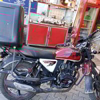 دراجة دايون 2023 للبيع اي نقص ما بيها مكفولة كفالة عامة نقصهة بس ستاند...