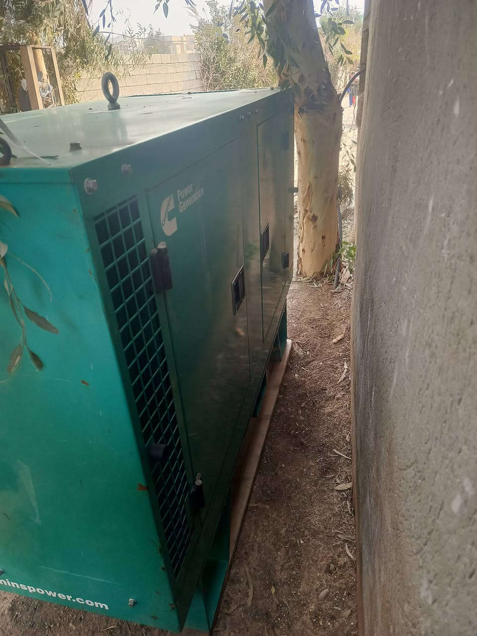 السلام عليكم اخواني الكرام 
مولده كمنز كاتم
3بستم المولده نضيفه بحالة الزيرو
اخذته علاساس افتح مشروع وتالي لغيته
شرط التشغيل كامله من كل النواحي 
كلها تحكم ذاتي 
سعر مناسب اتصل وبيك خير وتدلل 
***********
