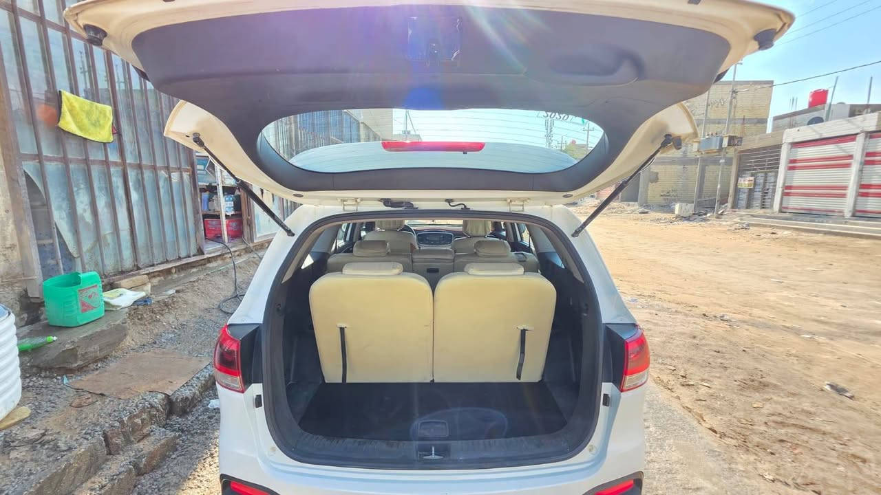 السلام عليكم
سياره سورنتو موديل 2016خليجي 
مشروع وطني 
محرك 6 سلندر
كير ومحرك مكفولات 
السياره مكفوله من الصبغ ما عدا البارد 
بصمه ابواب وتشغيل 
ترحيب ابواب 
3قطع تبريد 
فول تحكم ستيرن 
• السياره خليجي هواي بيها مواصفات 
السياره خير من الله ومال جناي 
• مكان السياره النجف 
● السعر 215وبيها مجال قليل حق الجيه 
***********
