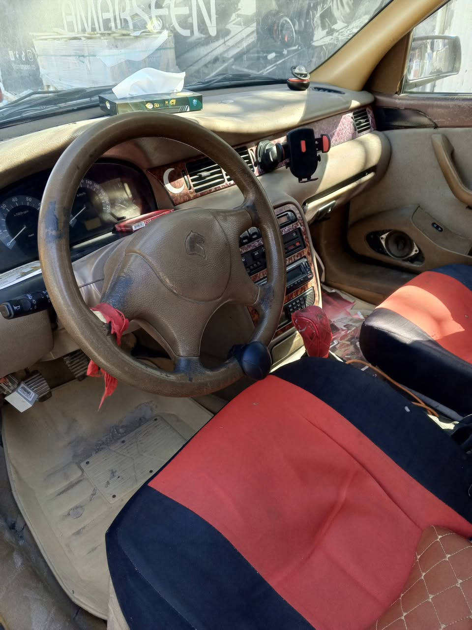 سمند 2011
معمره ومصبوغه سياره جاهزه من كلشي 
سعر 28 وبيها مجال بسيط 
مكاني بابل 
***********
